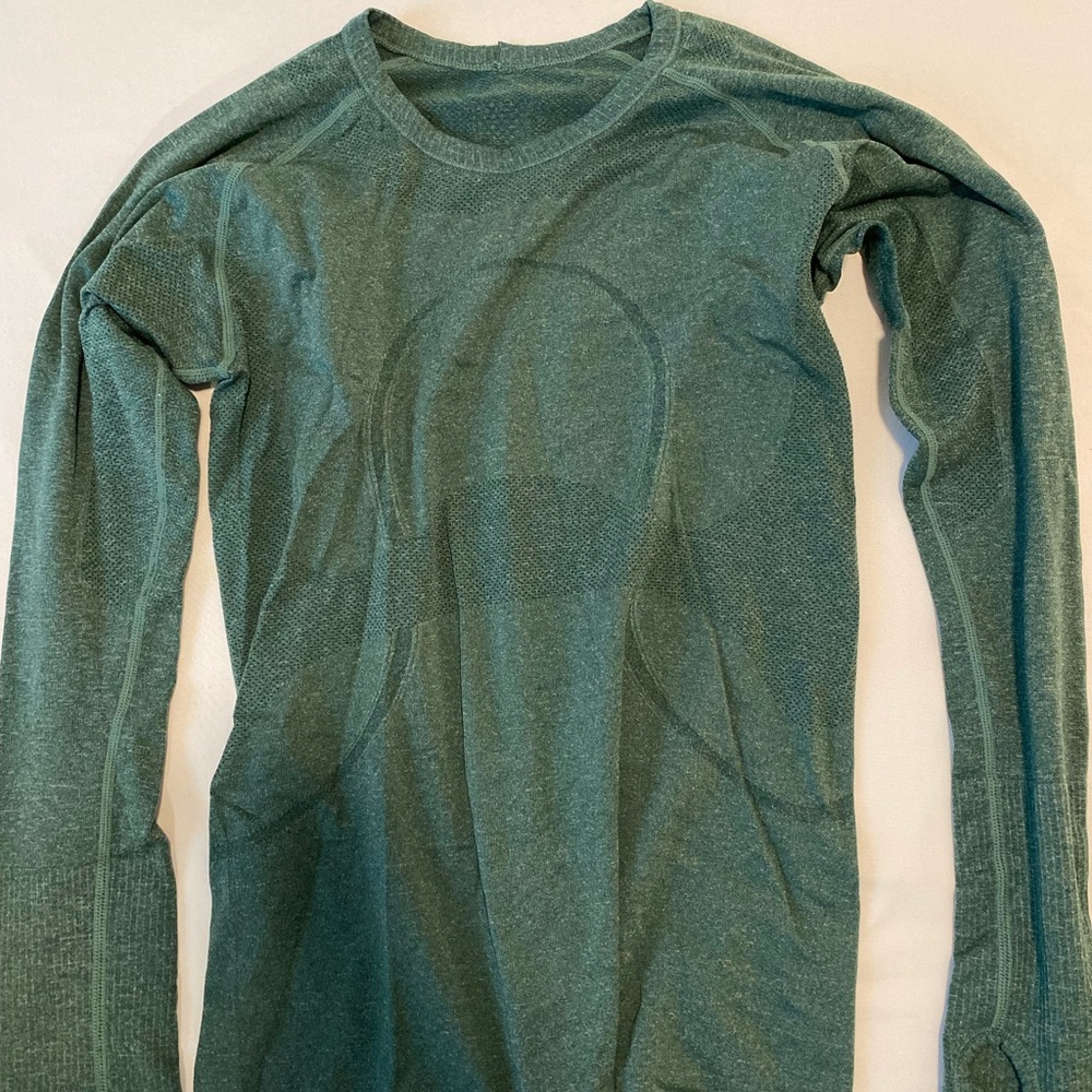 Lululemon Swiftly Tech